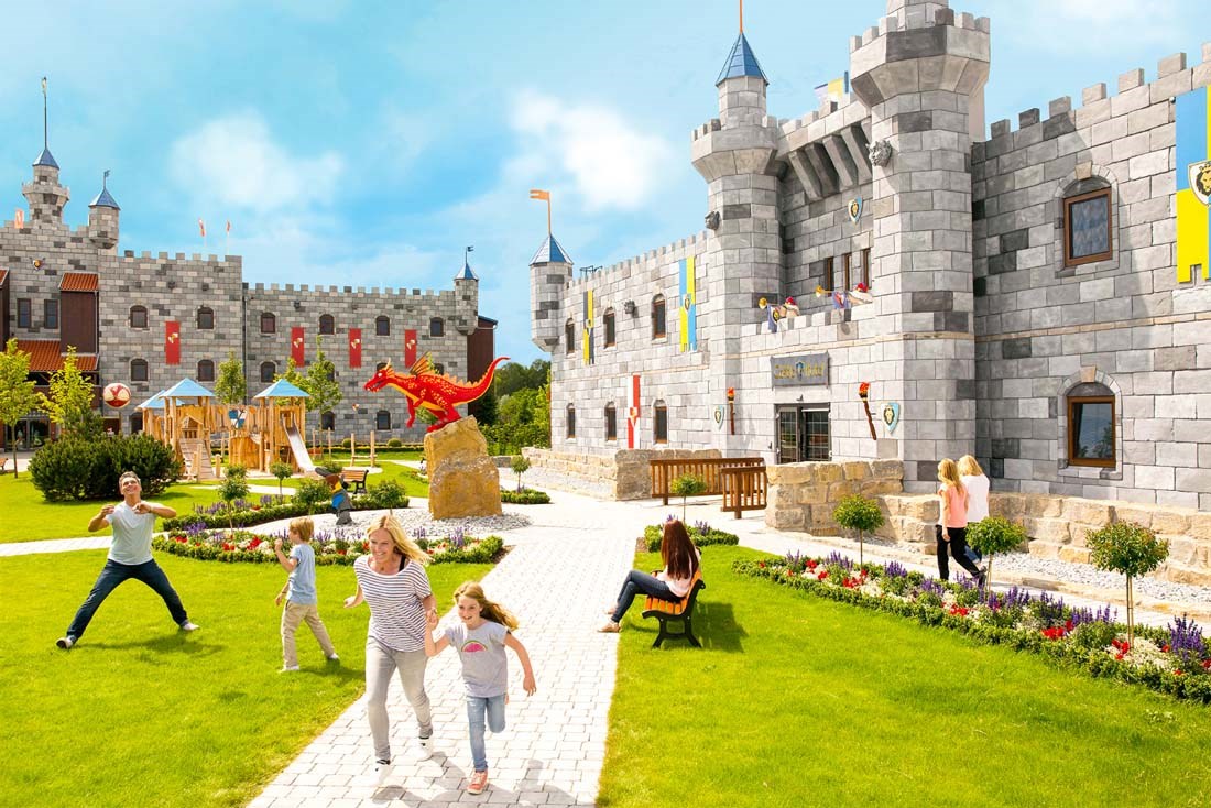 Legoland Castle HotelPris fra 2,604 kr/pers 4 netter(2 voksne + 2 barn)