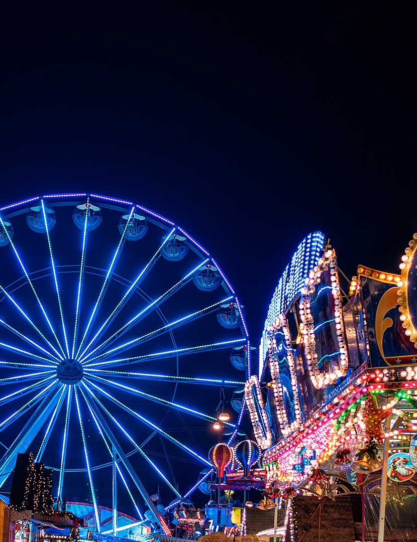 Glitrende RostockSpaser rundt vakre Rostock og pust inn julestemningen med brente mandler og alt annet godt.  
Julemarked: 27/11-22/12